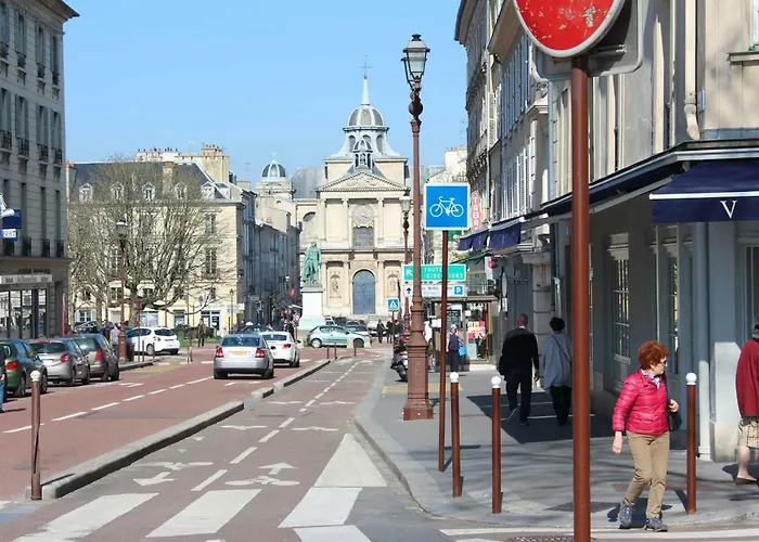 Le Petit Cloud Apartamento Versalles
